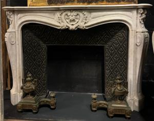 CHM861 - White Carrara marble fireplace, dimensions cm W 155 x D 40 x H 107